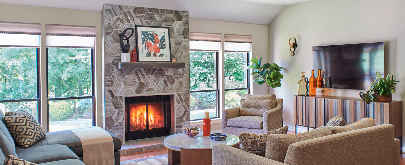 How to Decorate Around a Fireplace